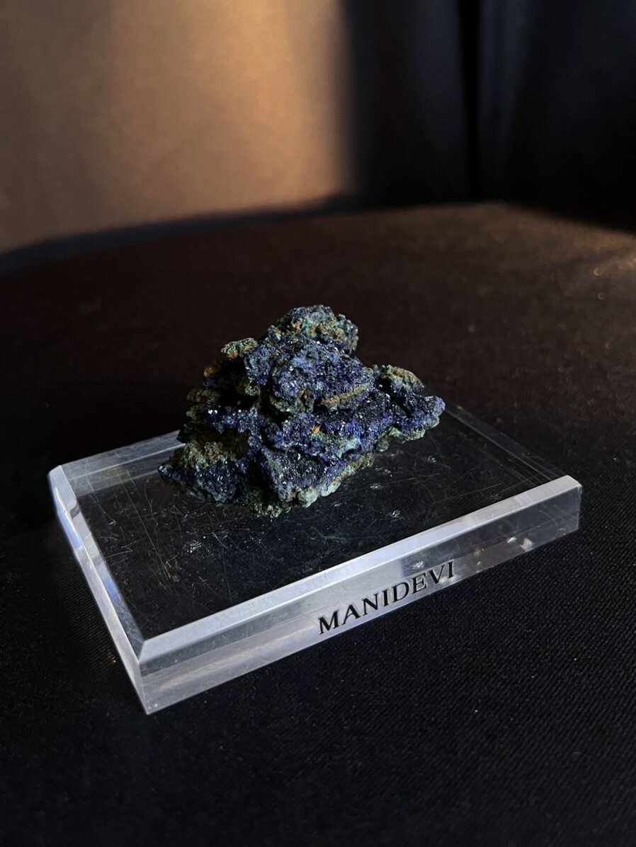 地球藍綠孔雀石 Azurite