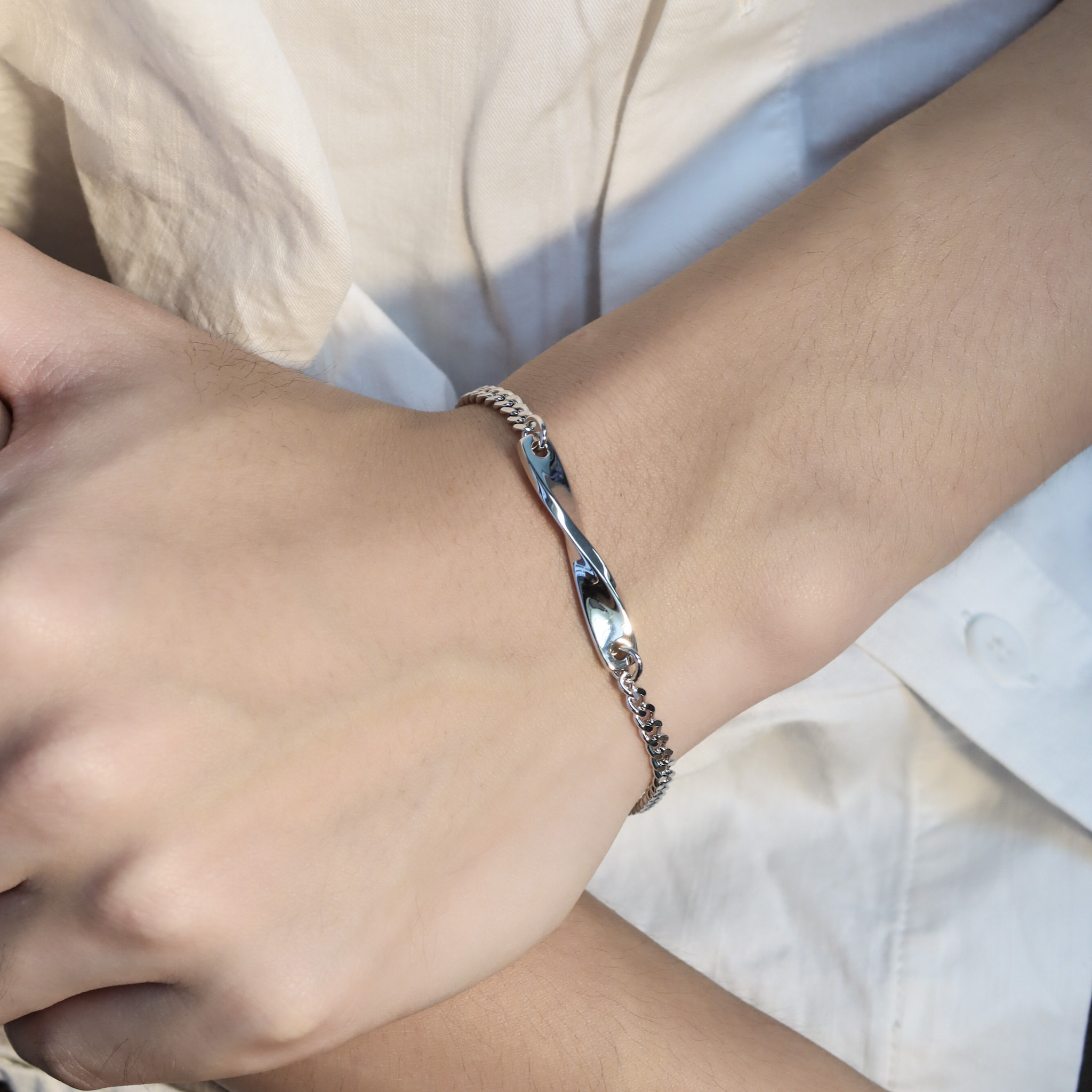 | 925純銀・厚鍍白金 | 轉身仍愛你手鏈 | BR1149 |