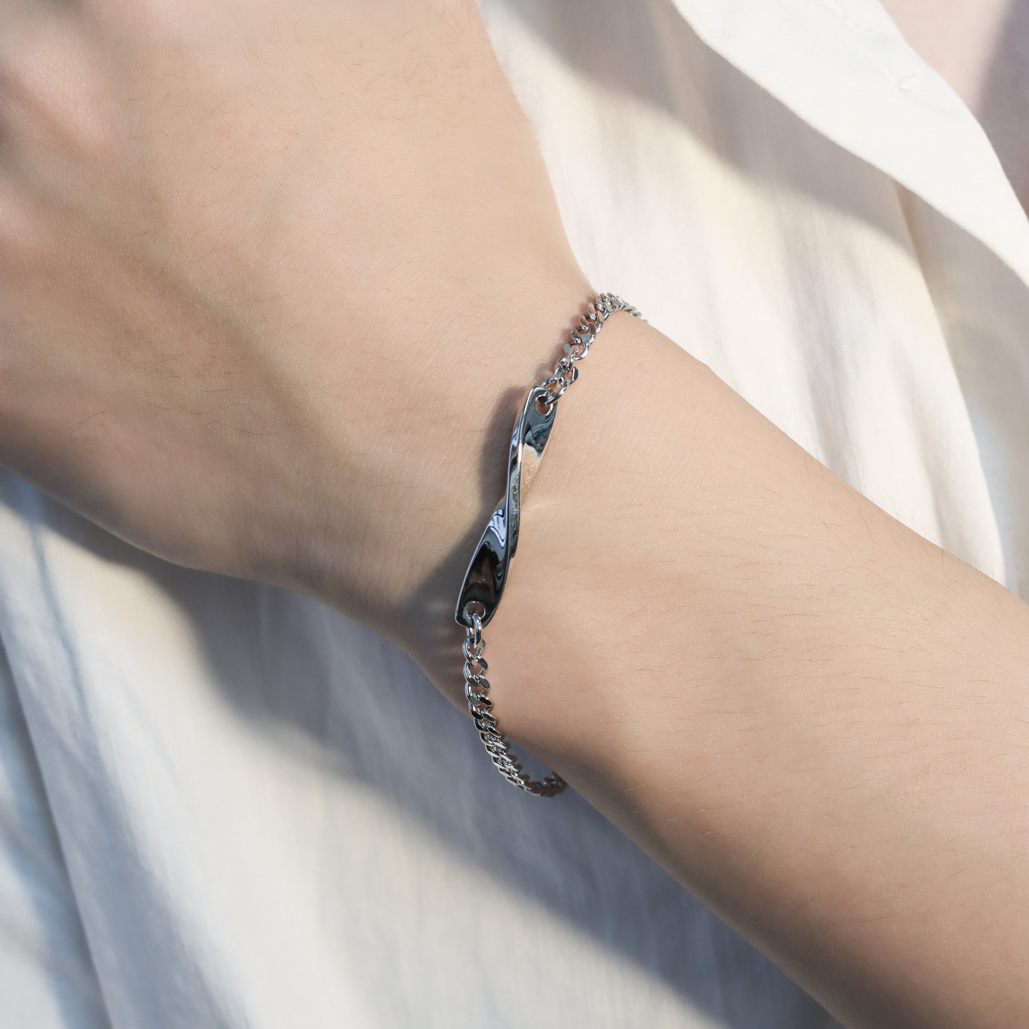 | 925純銀・厚鍍白金 | 轉身仍愛你手鏈 | BR1149 |