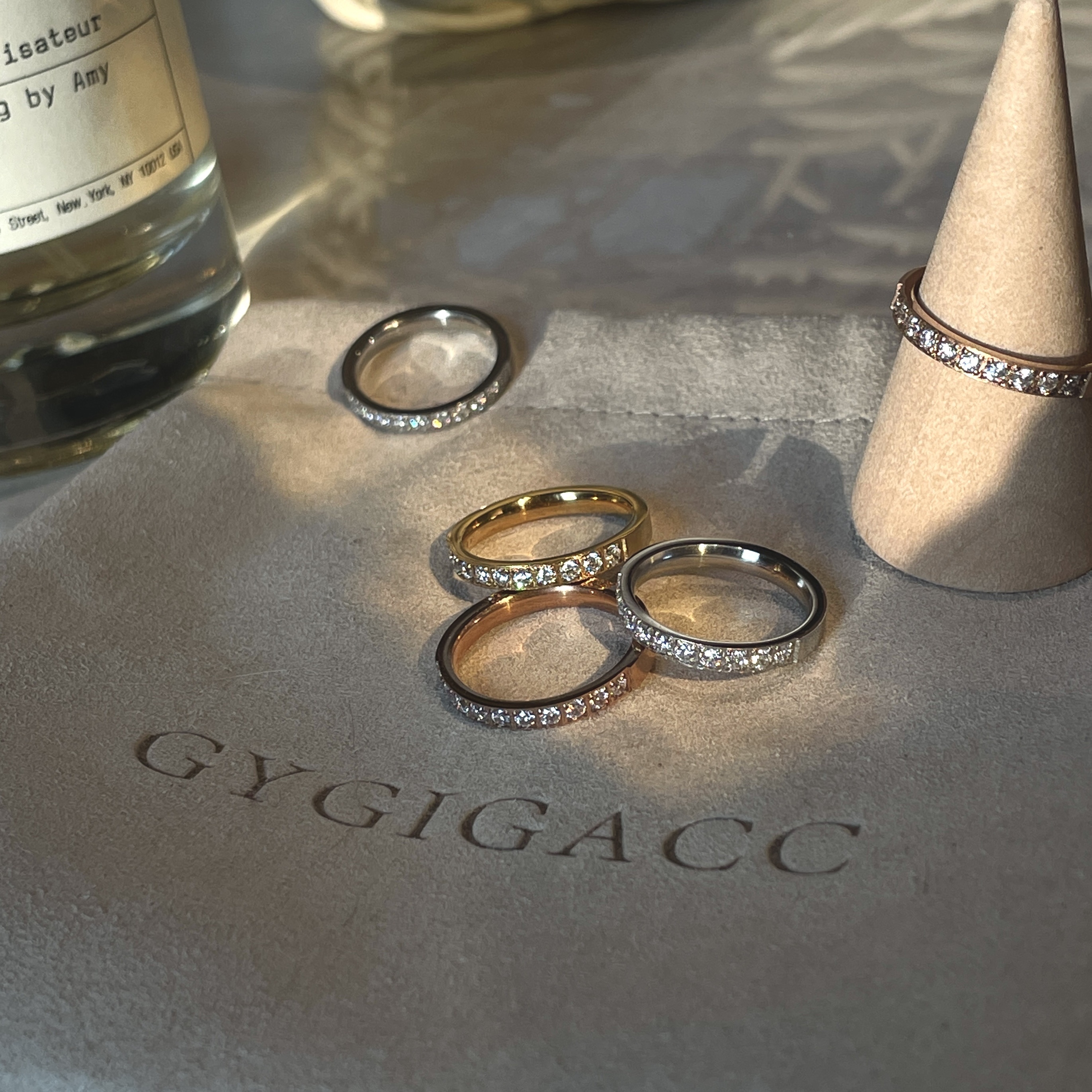 Gy 18k經典輕奢滿天星水鑽鈦鋼戒