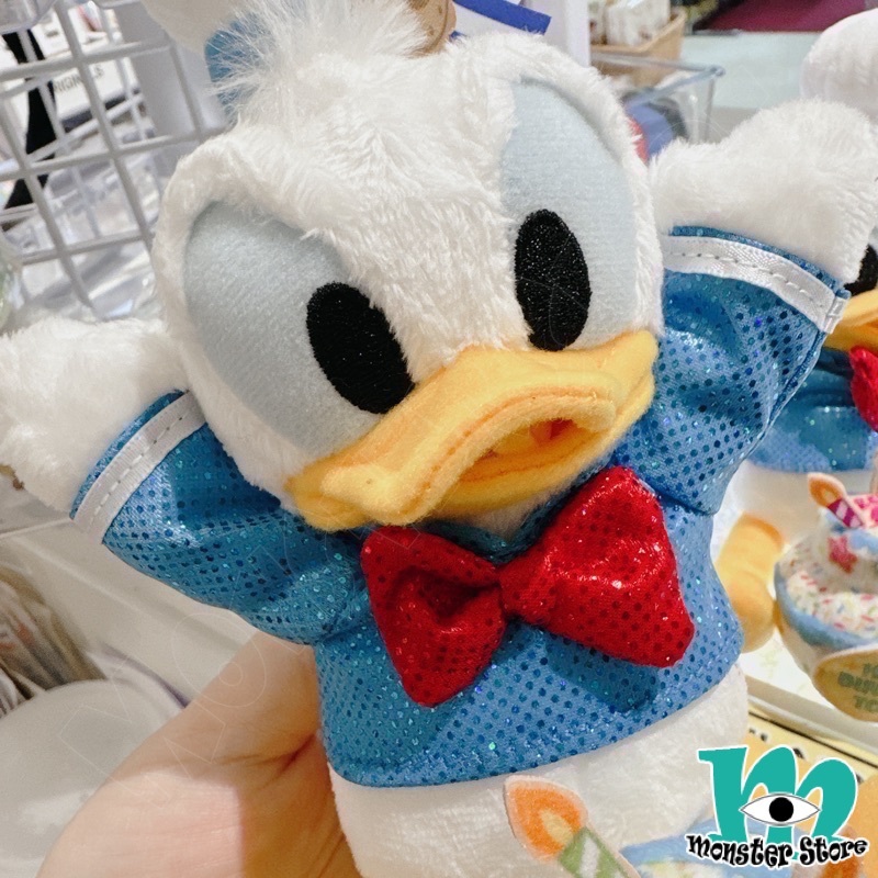 唐老鴨扣針公仔吊飾