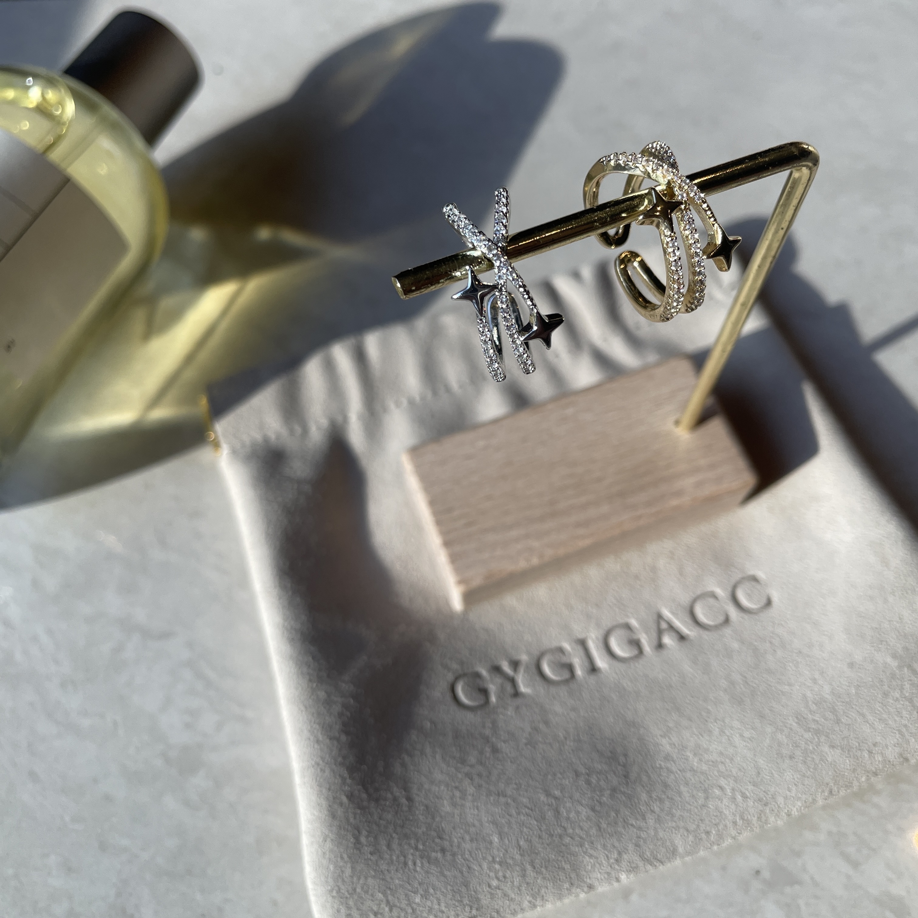 14k四芒星細緻鑽星空交織三層開口戒