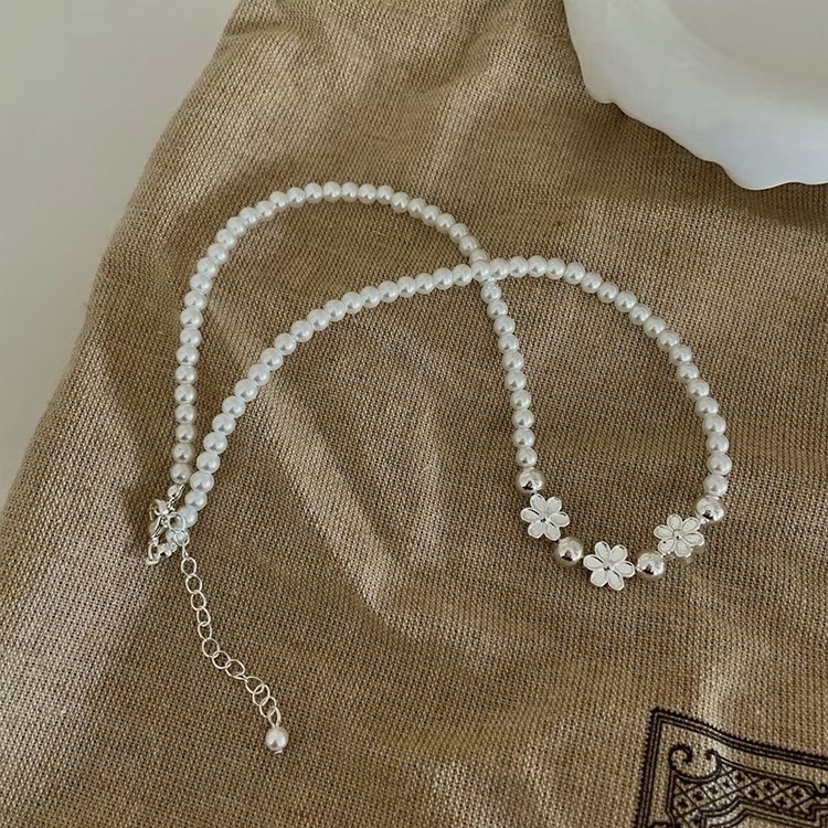 白銀小花花珍珠choker項鍊