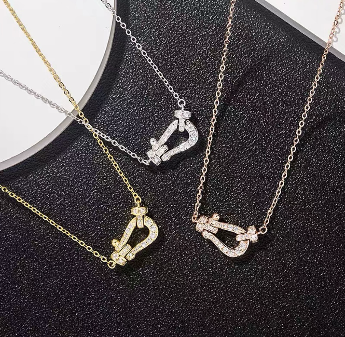 personalized F”高奢馬蹄釦中號滿鑽定製項鍊