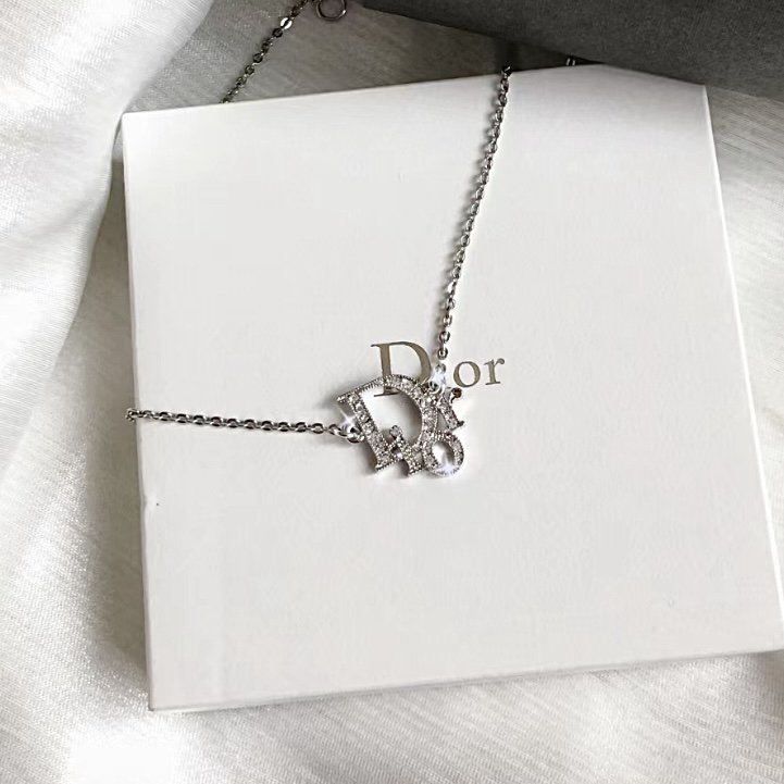 18k Dior”經典中古字母白金鑽定製項鍊