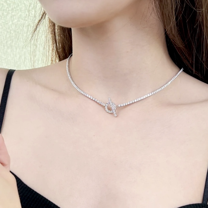 18k H”小Q高奢華滿水鑽定製頸鍊