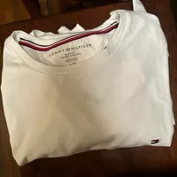 [S] TOMMY HILFIGER BASIC T-SHIRT,WHITE, 78JB190-100 [FINAL SALE] (STH821)