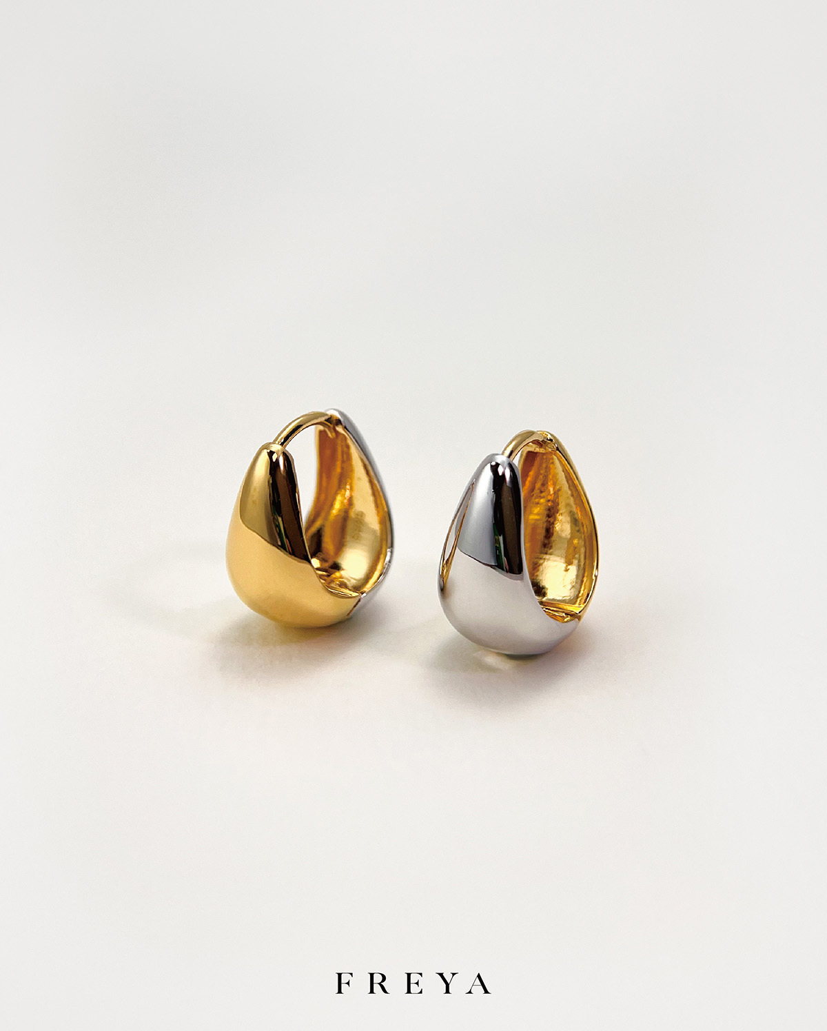 FREYA 雙色水滴耳環