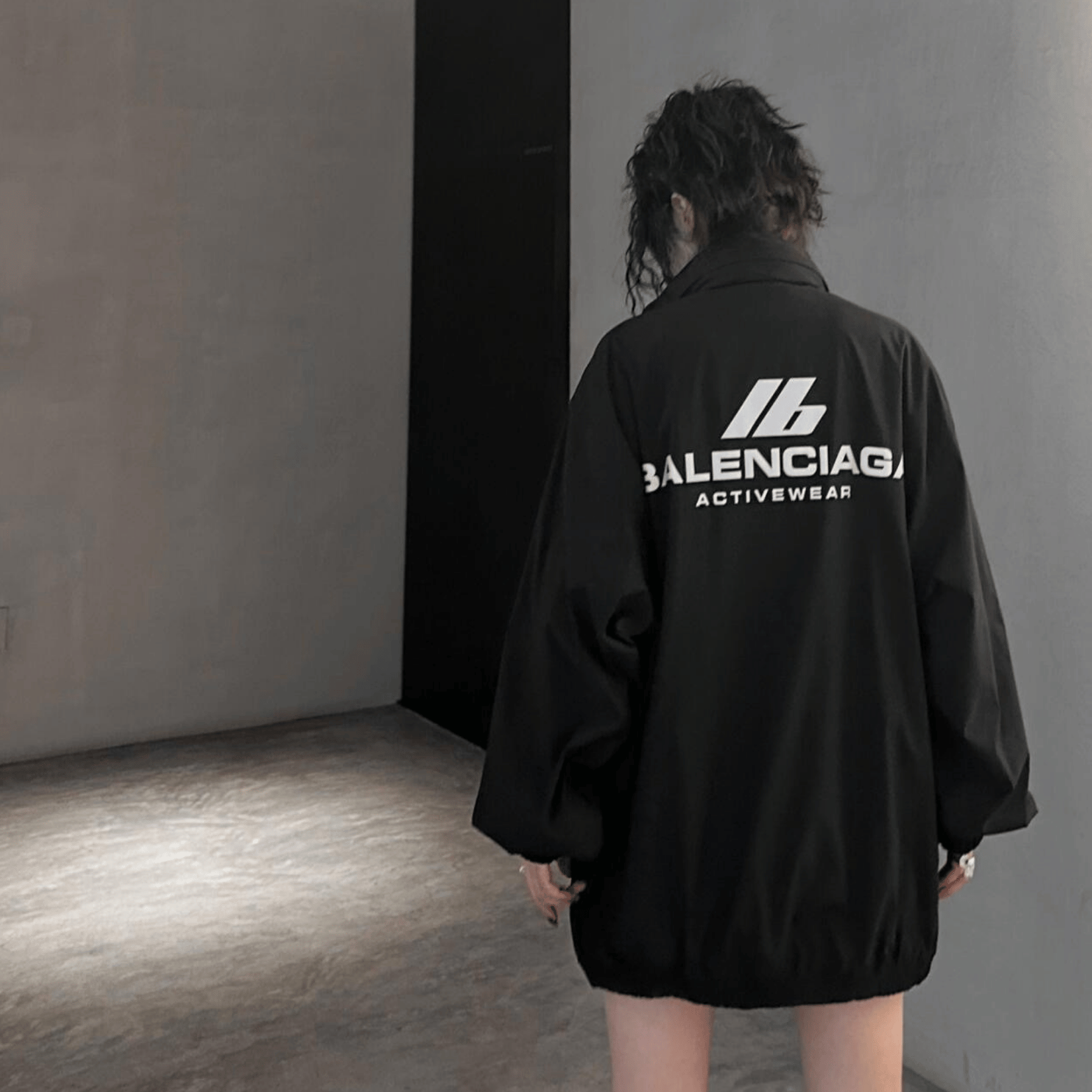 【NICE 歐美日韓代購】24SS Balenciaga 巴黎世家 上海經銷商🔥經典反光IB logo長袖外套 連帽薄外套