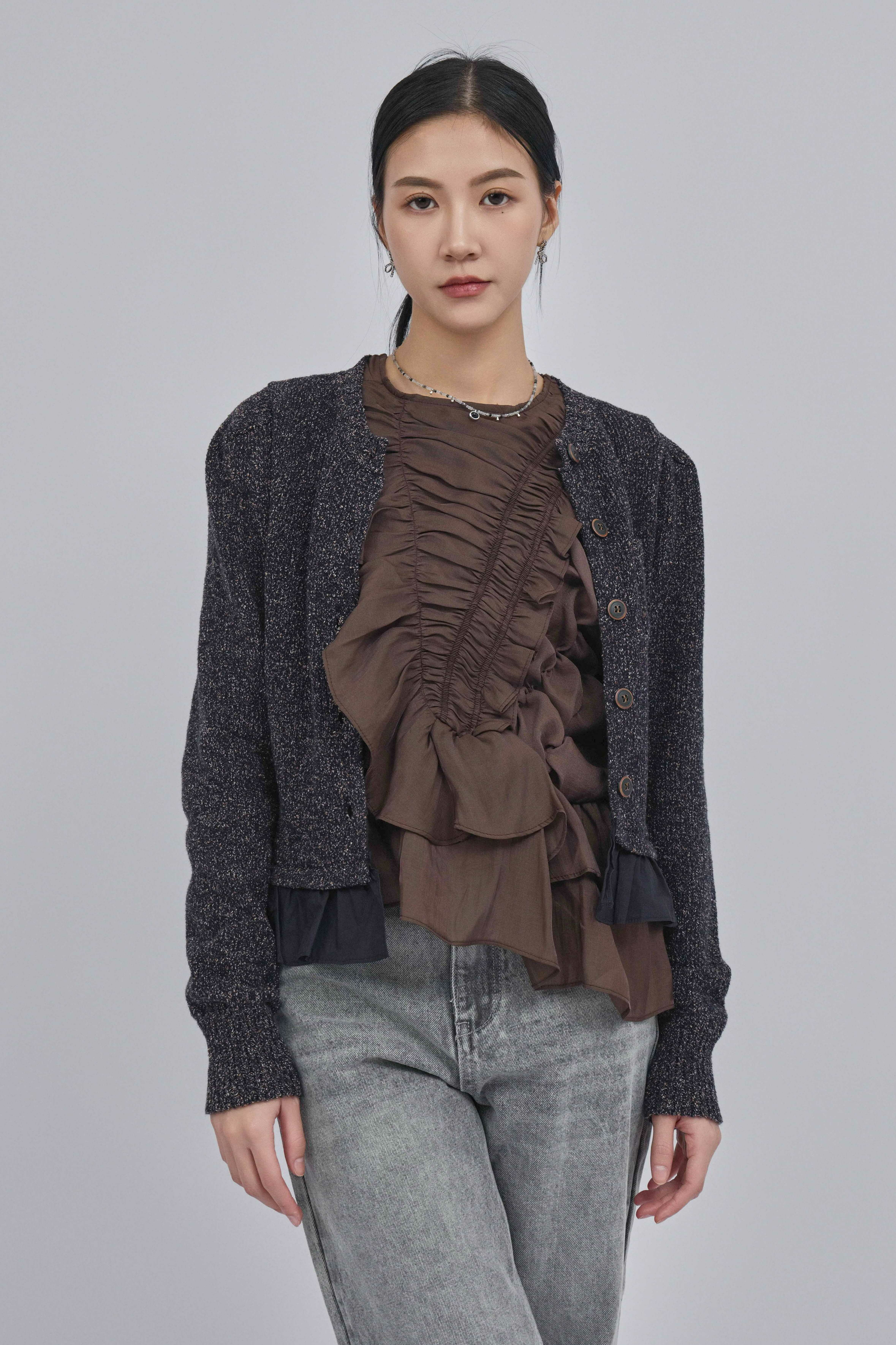 荷葉腳混色線針織外套（*現貨款式）