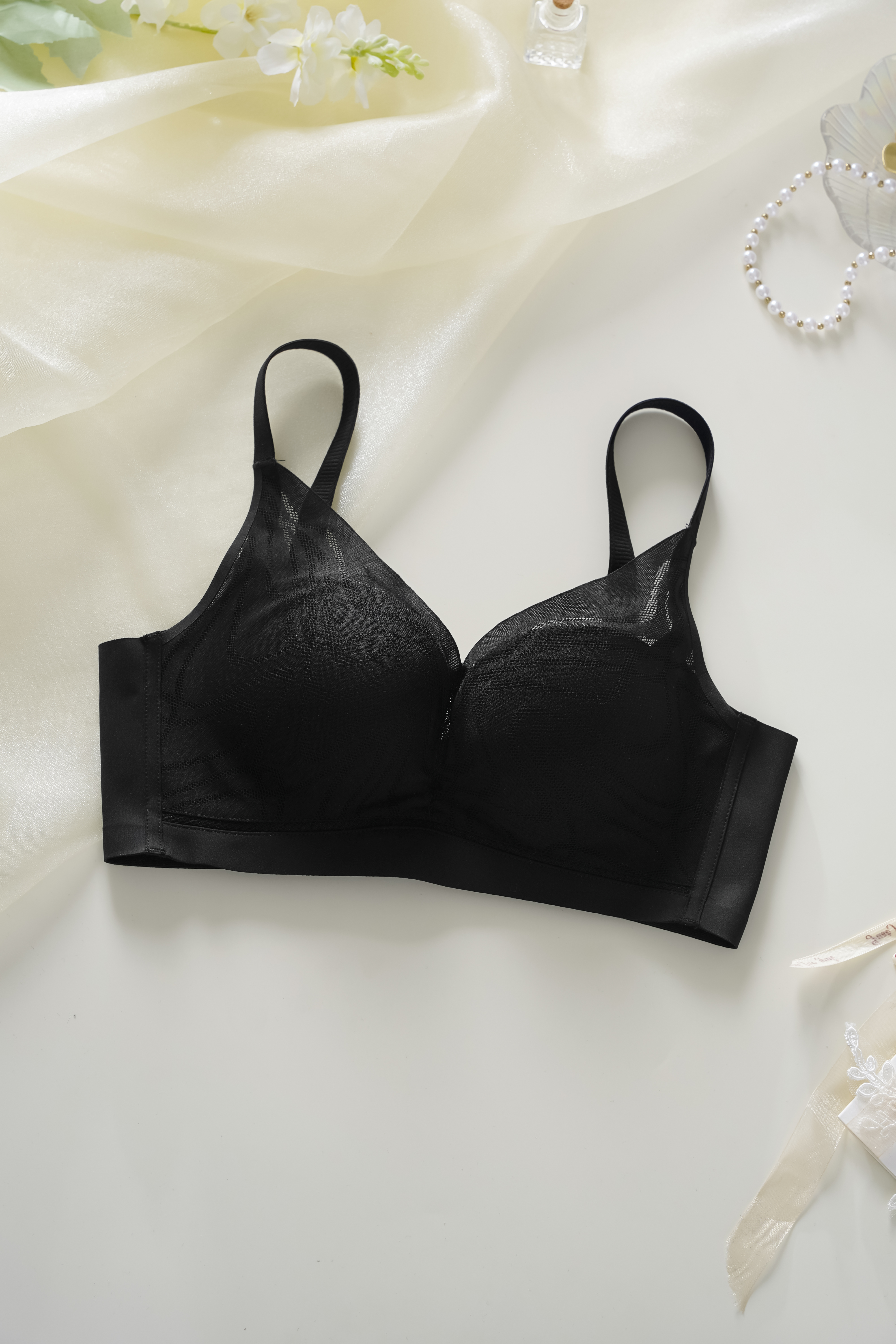 gentle 溫柔網紗蠶絲全包覆集中無鋼圈内衣-黑色 (5色)