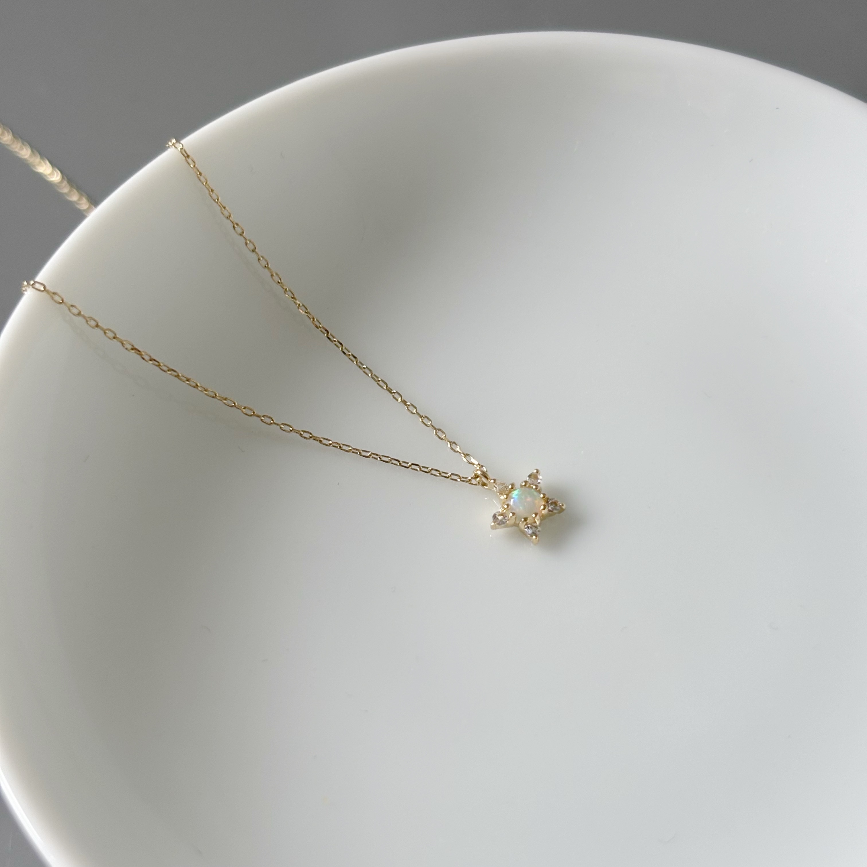 14K Shiny Star歐泊石項鍊