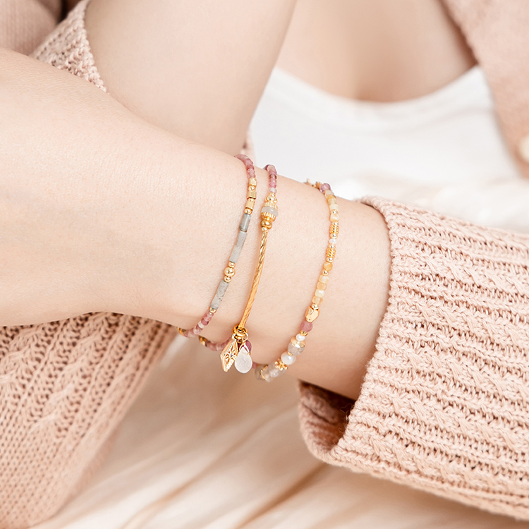 十月誕生石 • 百日草 • 天長地久 – 碧璽月光石 – 手鍊