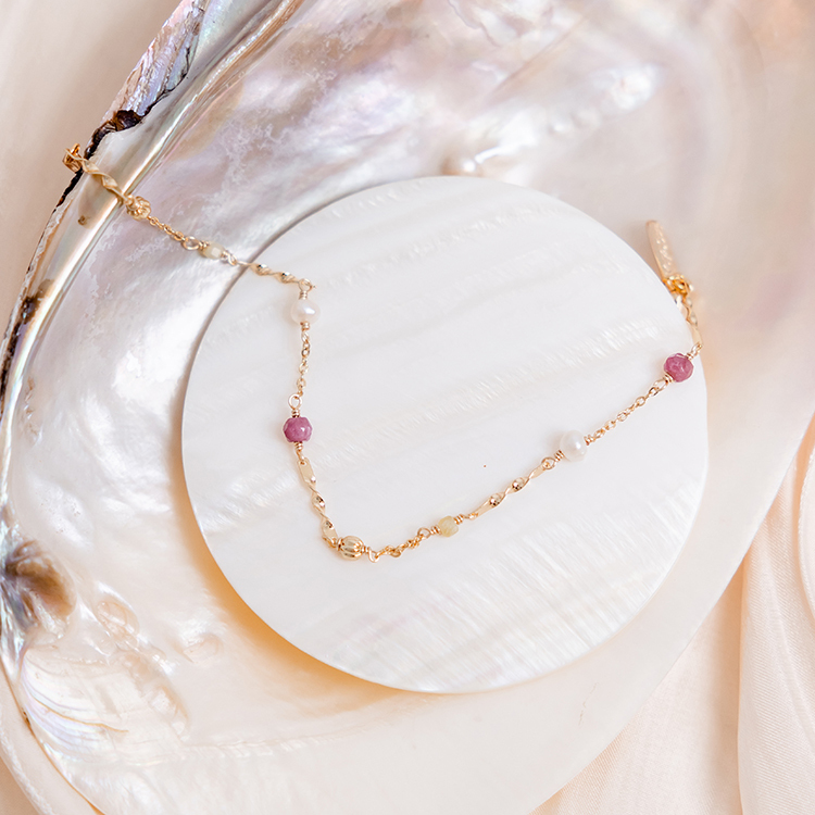 十月誕生石 • 孔雀草 • 愛的契約 – 粉碧璽 – 手鍊