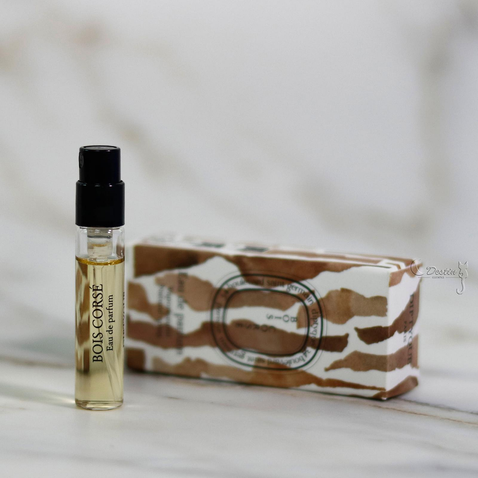 Diptyque 撫木之息Bois Corsé 中性淡香精2mL 可噴式試管香水2024