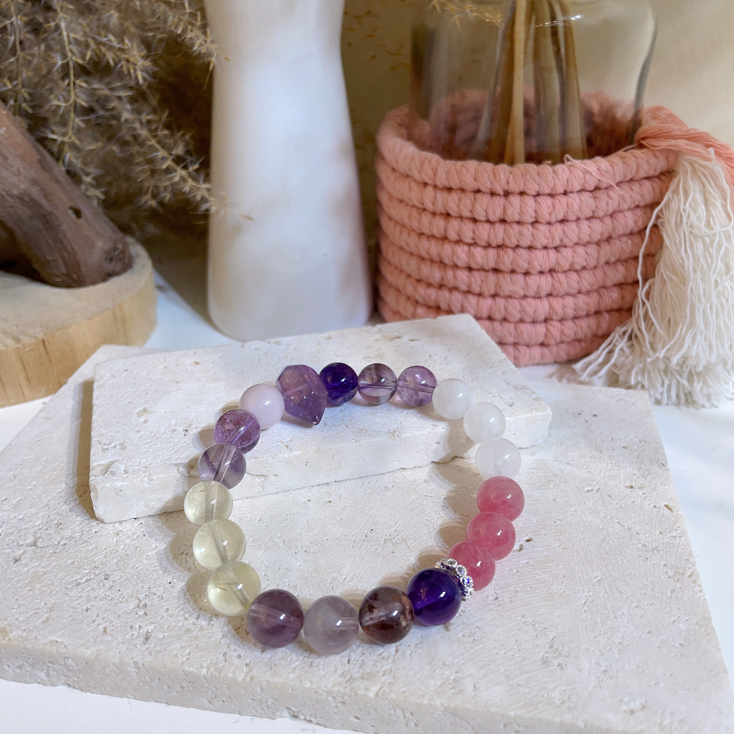 月亮石拼薔薇輝拼雙尖紫水晶拼紫鋰輝拼紫幽靈設計款手串 9mm