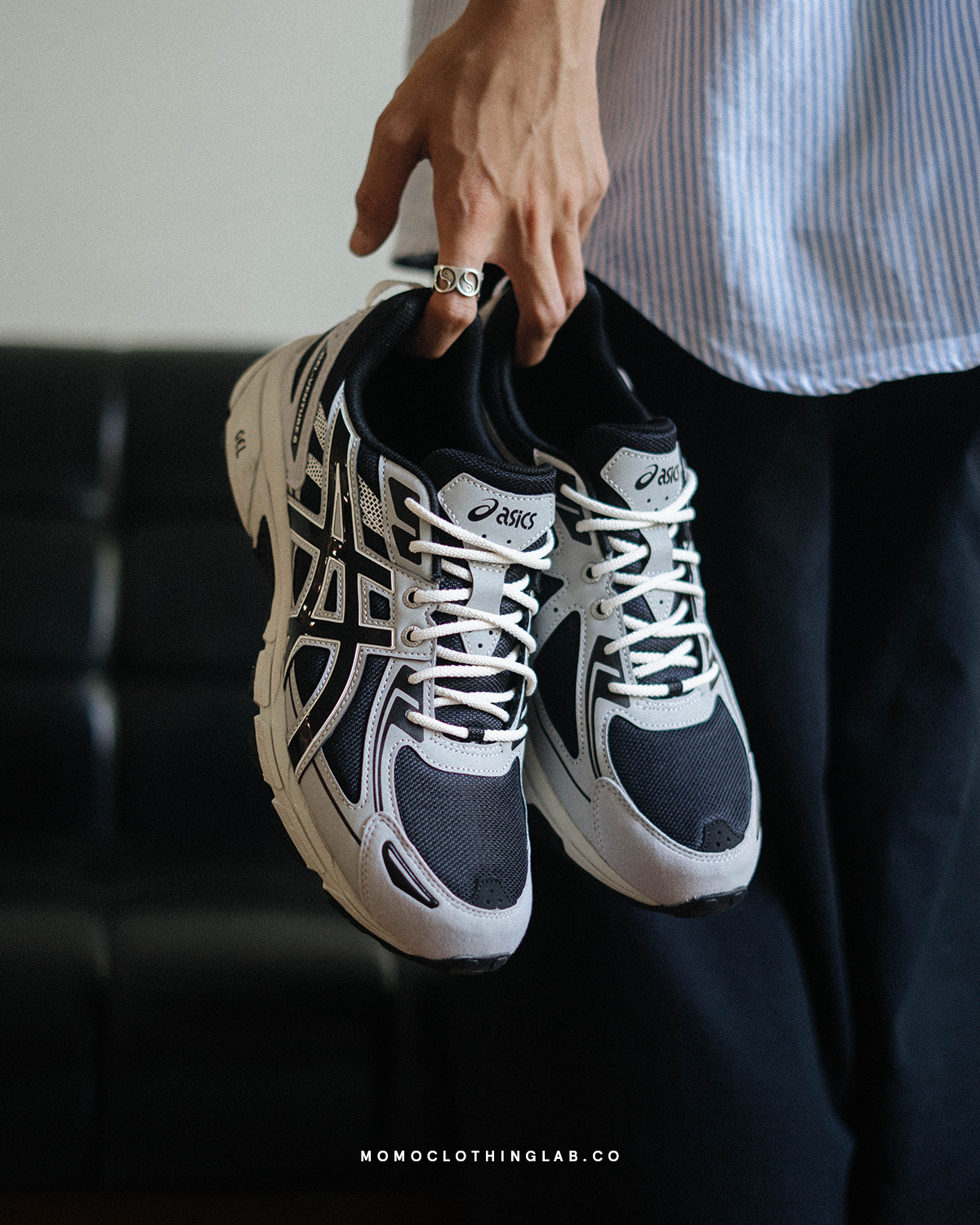 ASICS Gel-Venture 6 "Grey Black Cream" 灰黑 1203A438-001