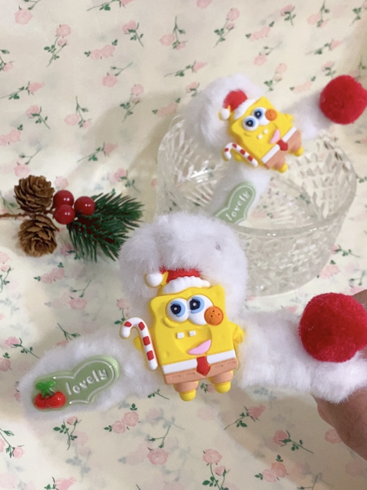 [2 FOR RM10] Spongebob Christmas Vibe Furry Hair Claw