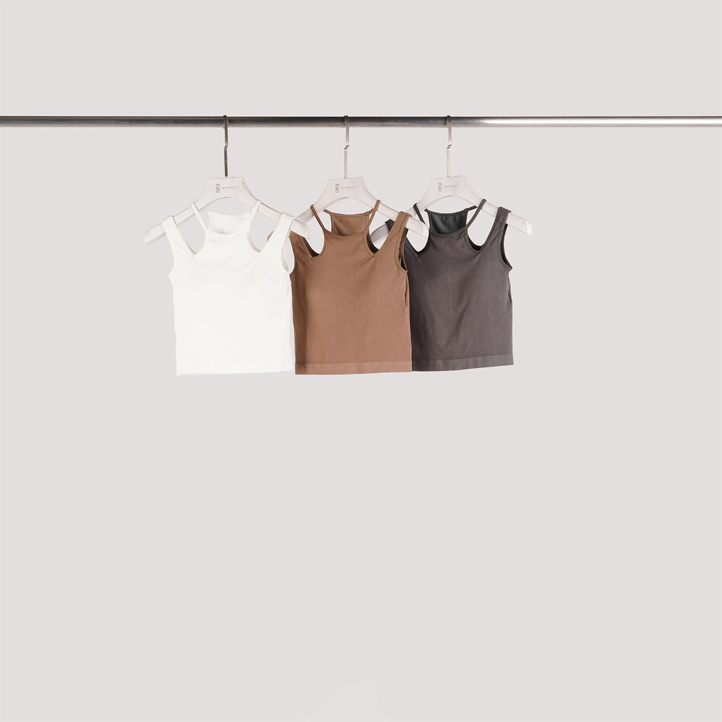 設計感挖肩Bra Top | 3色