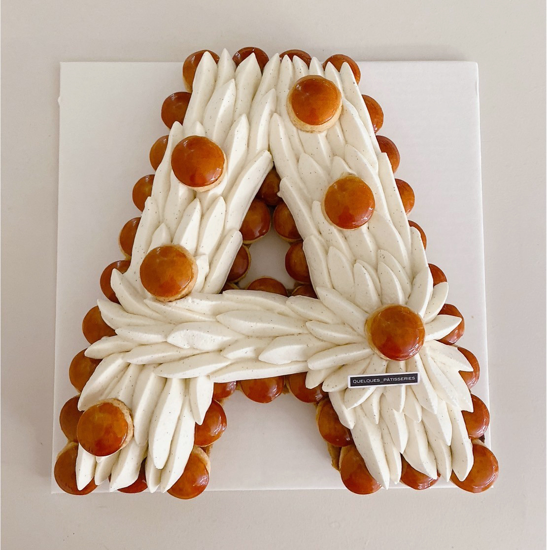 A-L 英文字母 大溪地香草聖多諾黑