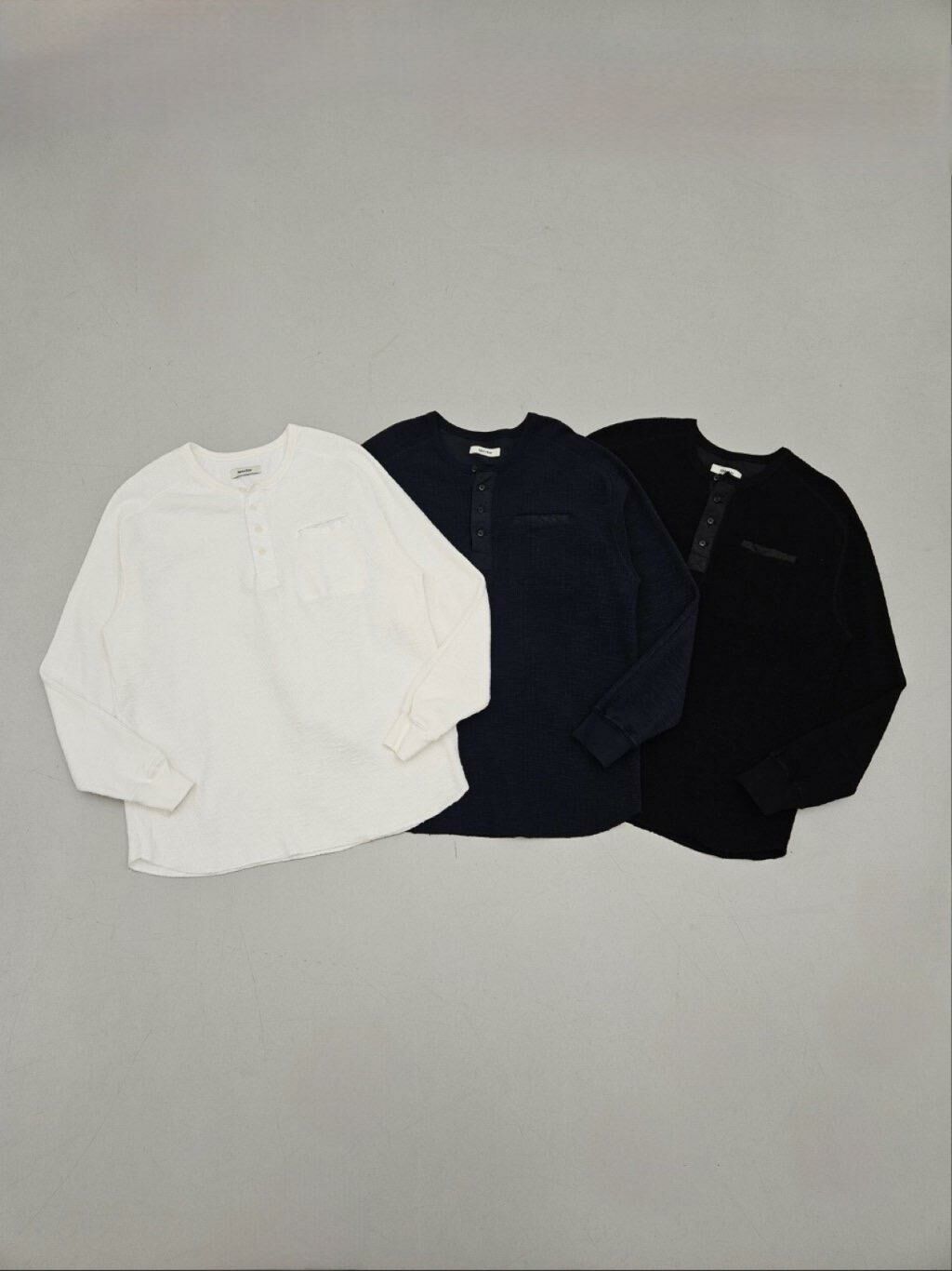 淨色暗紋半扣鈕長袖衫 SPECTOR-099T