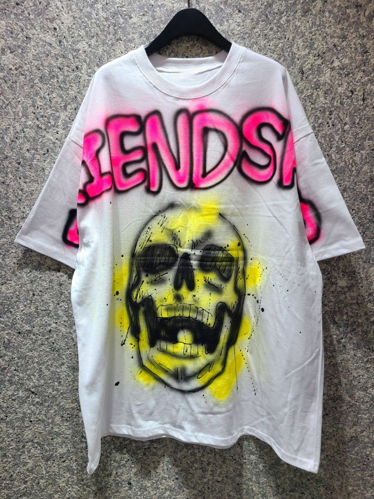 OverSize塗鴉骷髏頭英文字短袖Tee T5592