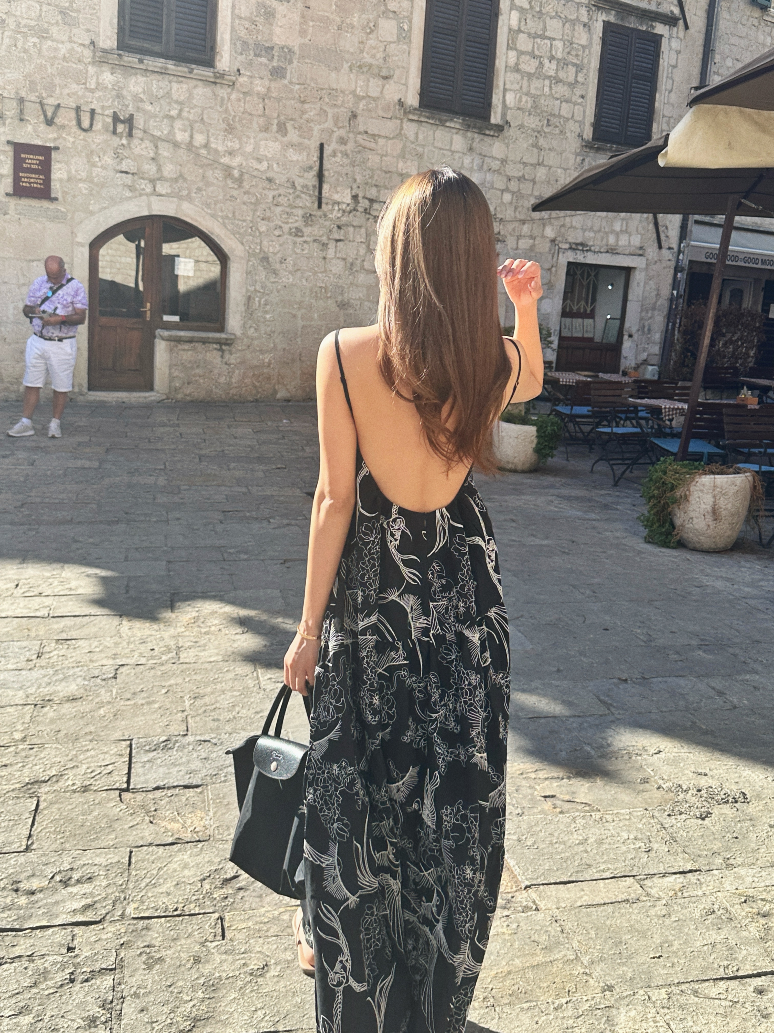 Wings 羽翼 細肩帶刺繡長洋裝