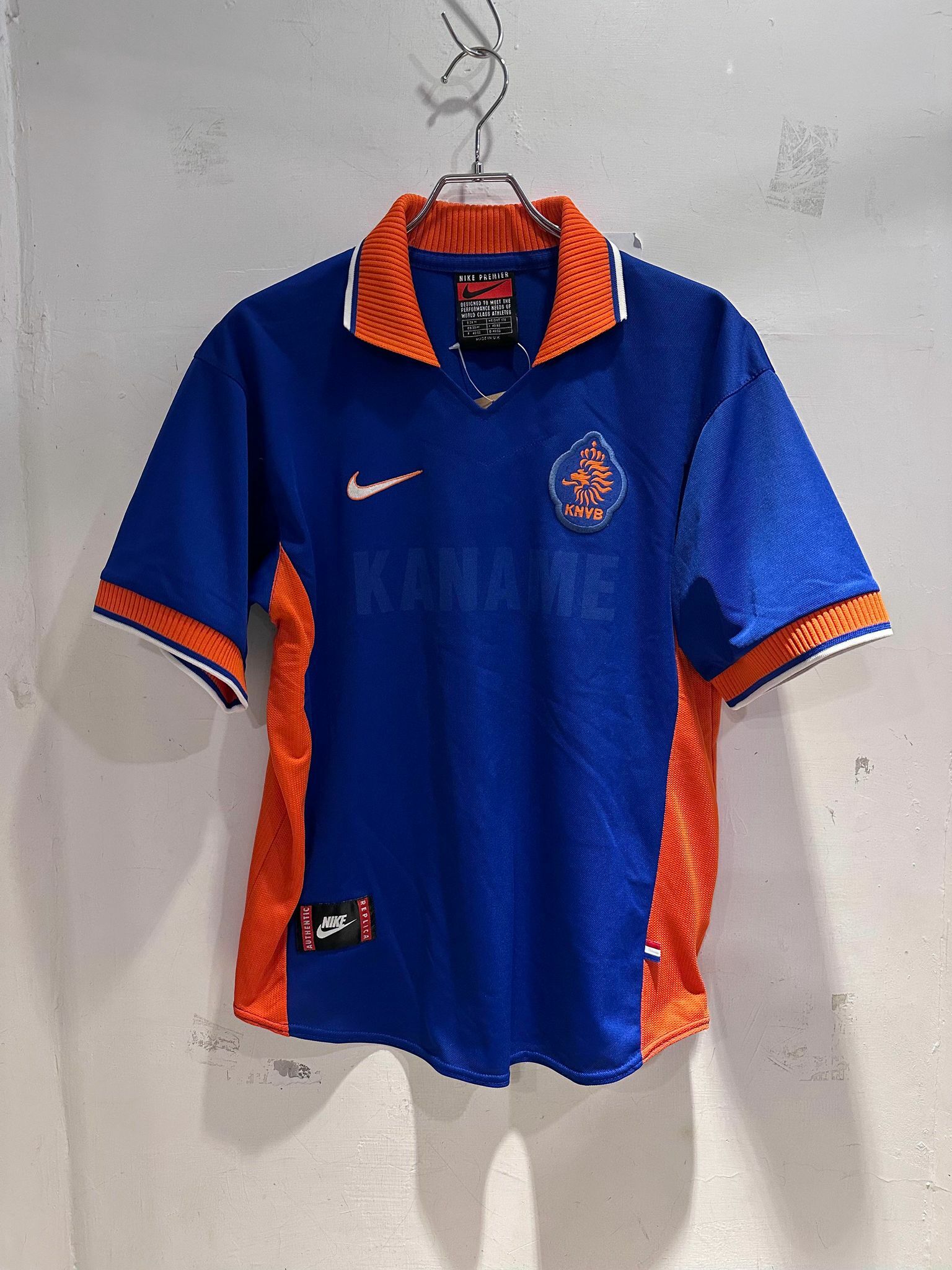 90's NIKE Netherlands Soccer Shirt Made in UK