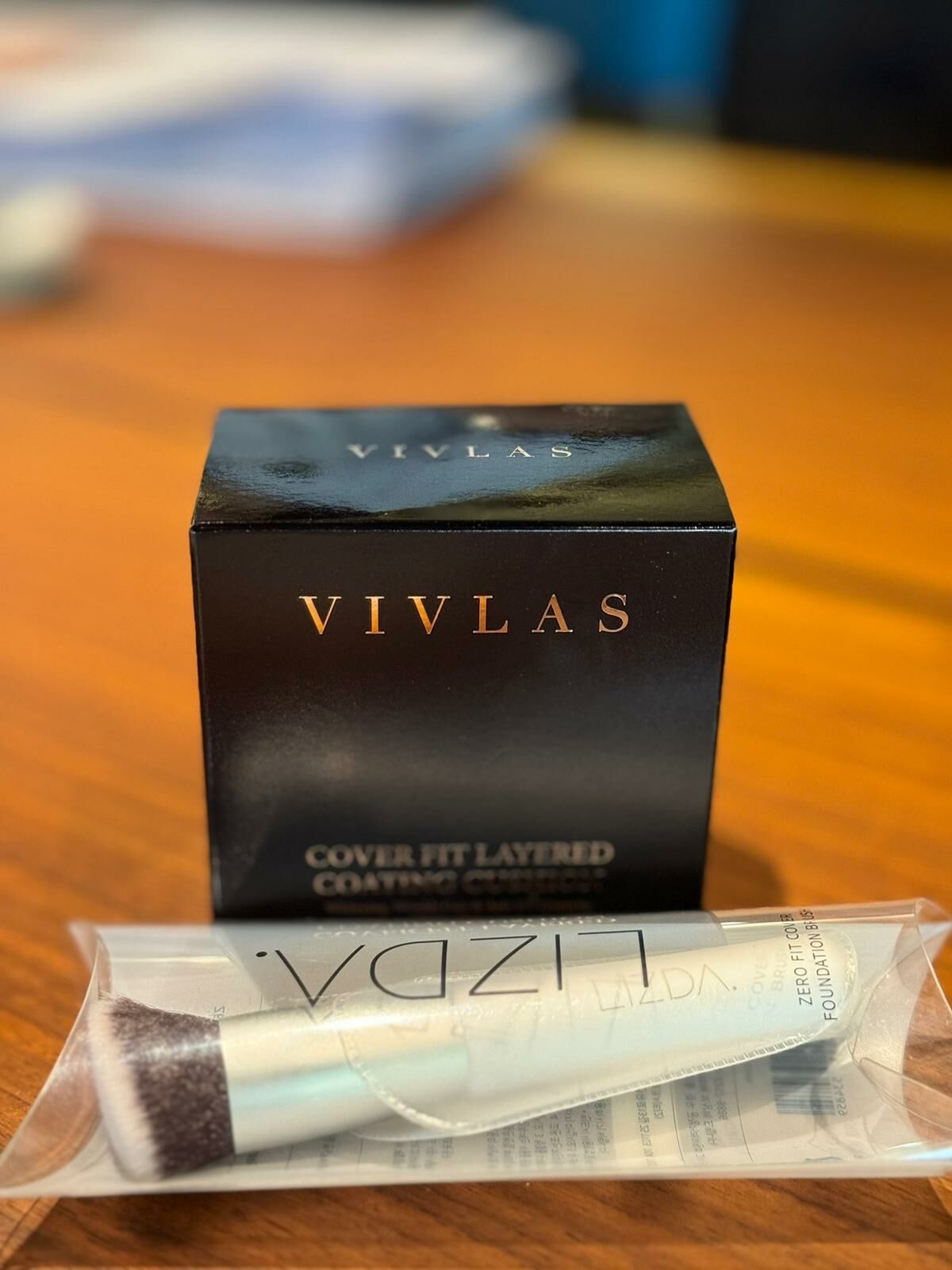 (161)Vivlas鑽石精華Cushion SPF 50++++送化妝掃X1