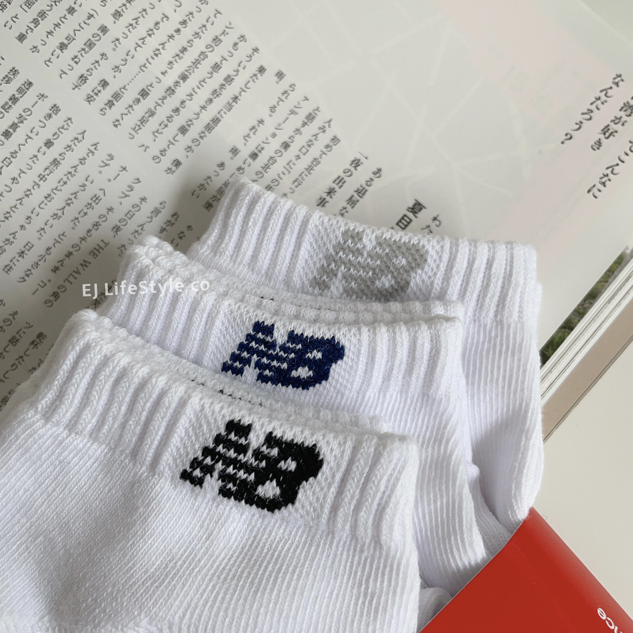 New Balance 中筒襪 長襪 黑色 / 現貨