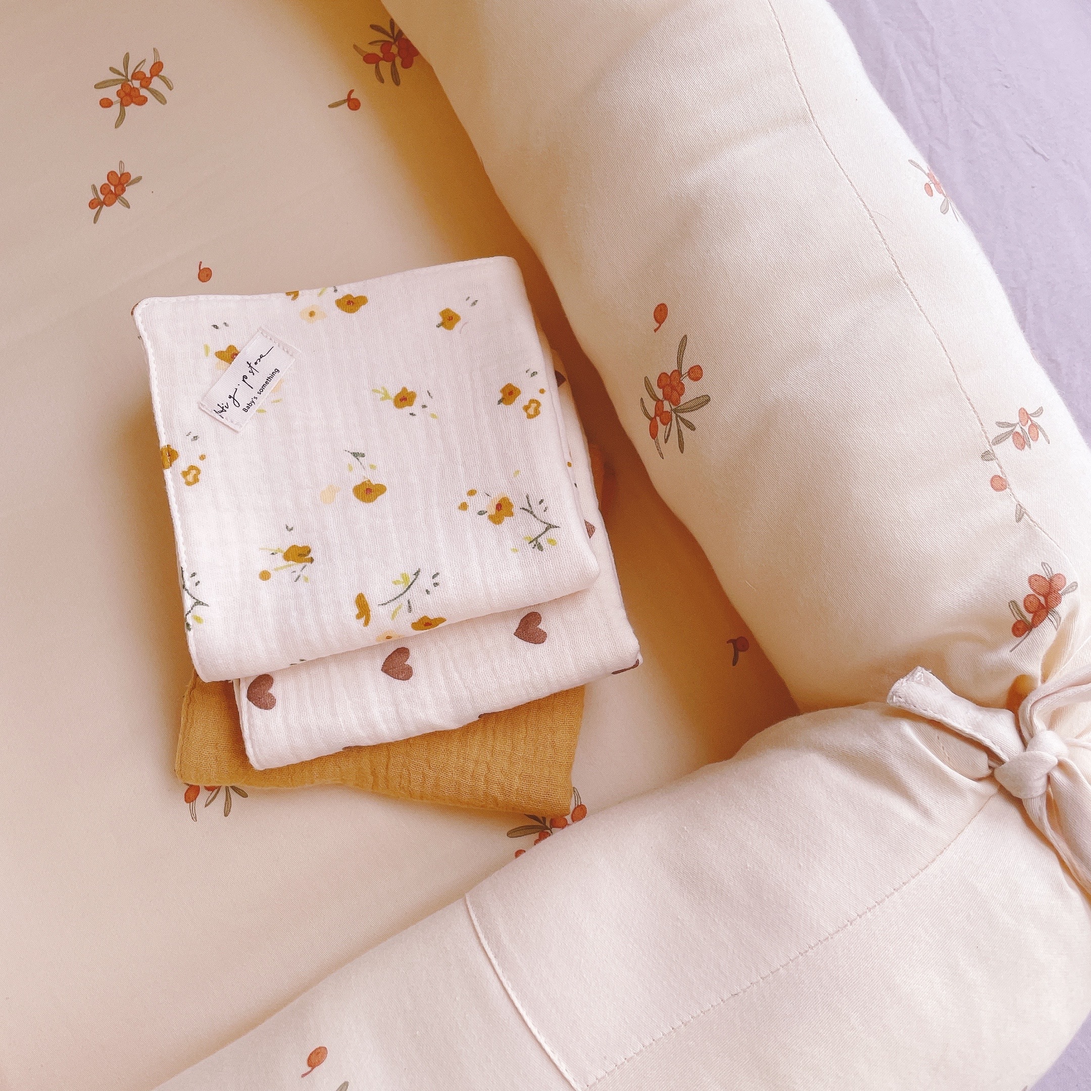 Hi Y.P store-手作六層紗紗布巾-澄黃茉莉(3件組)