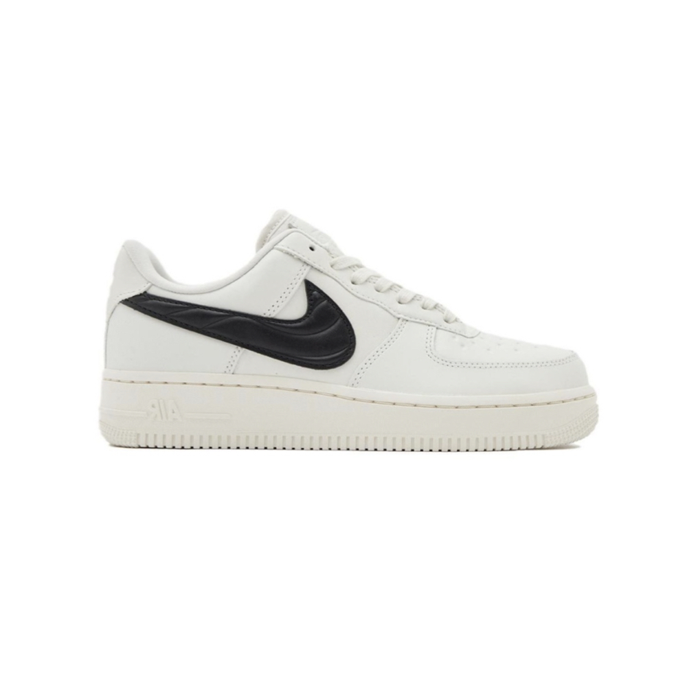 W Nike Air Force 1 '07 全白黑浮雕勾 FV1182-001