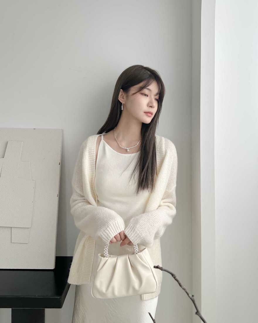 LINA LINA微醺調劑細肩帶親膚羊毛背心-象牙白
