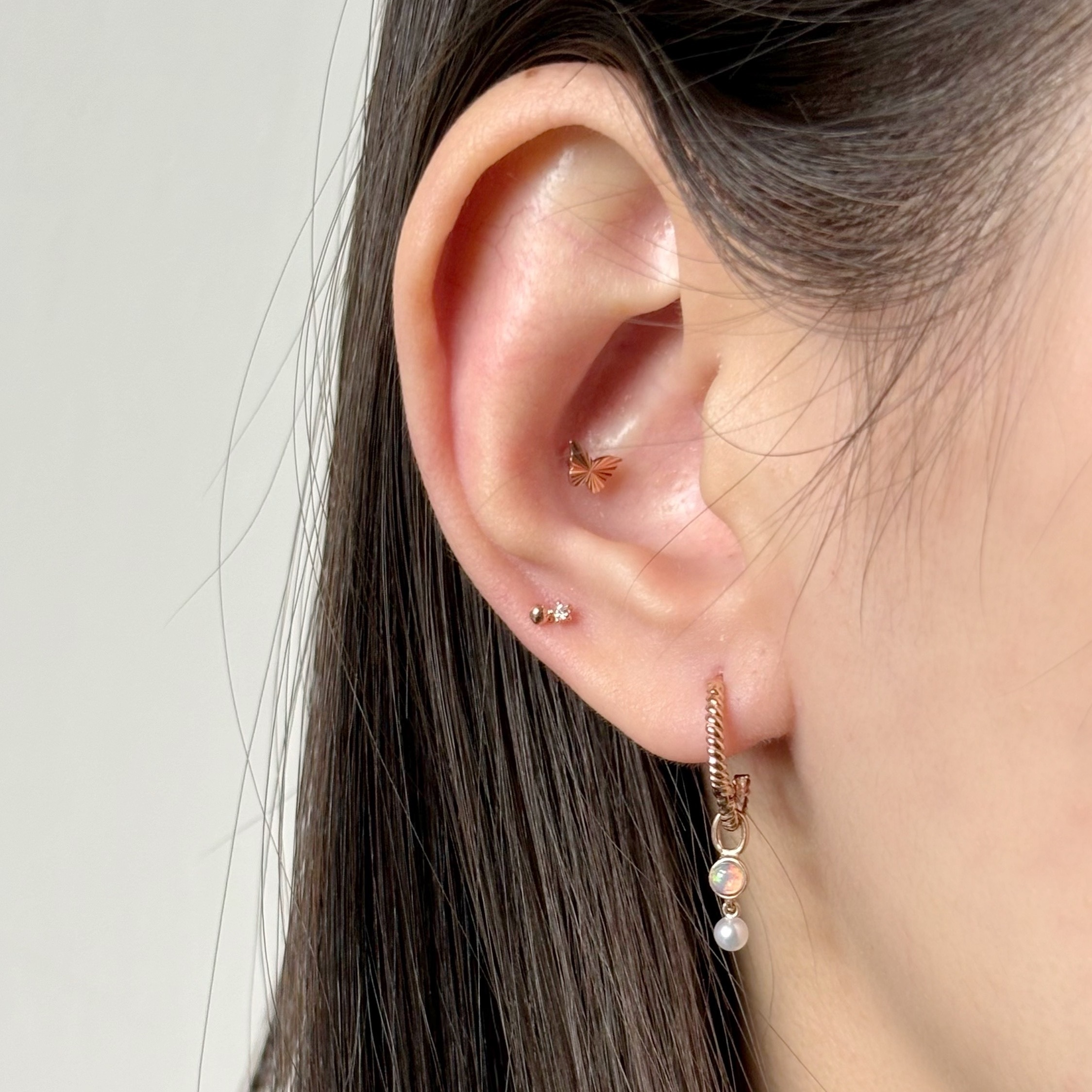 14K 小圓歐泊垂珍珠耳墜