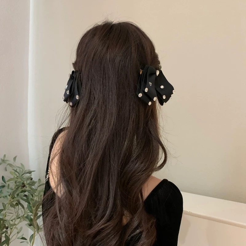 [2个RM10] Rich Heiress-Style Ribbon Hair Clip with Rhinestones.