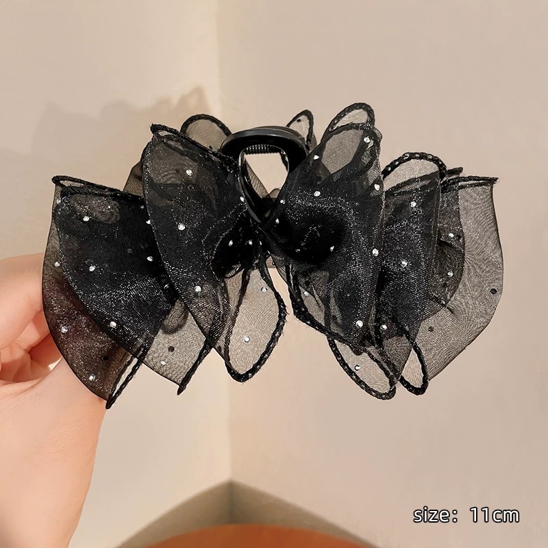 Bubble Mesh with Diamond Hair Claw