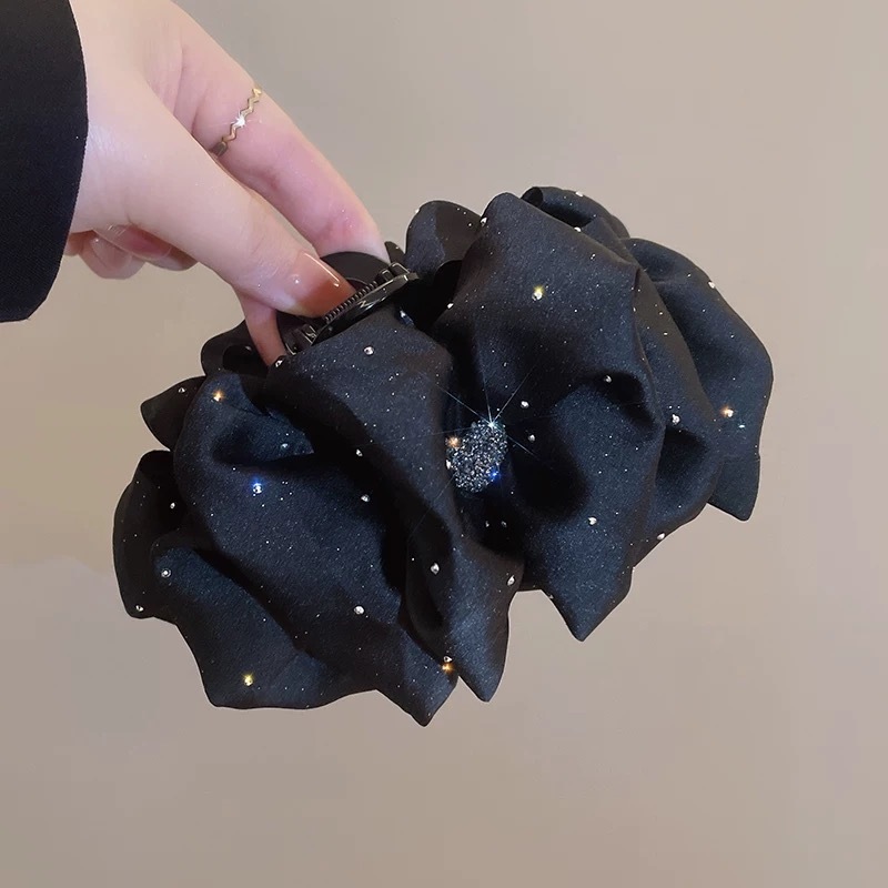 Elegant Satin with Diamond Heart XXL Ribbon Hair Claw