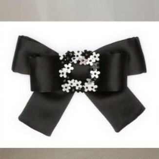 1CI0930-021 CATHERINE OSTI Bow Brooch "Marguerite" Black & White (A-EU-E)