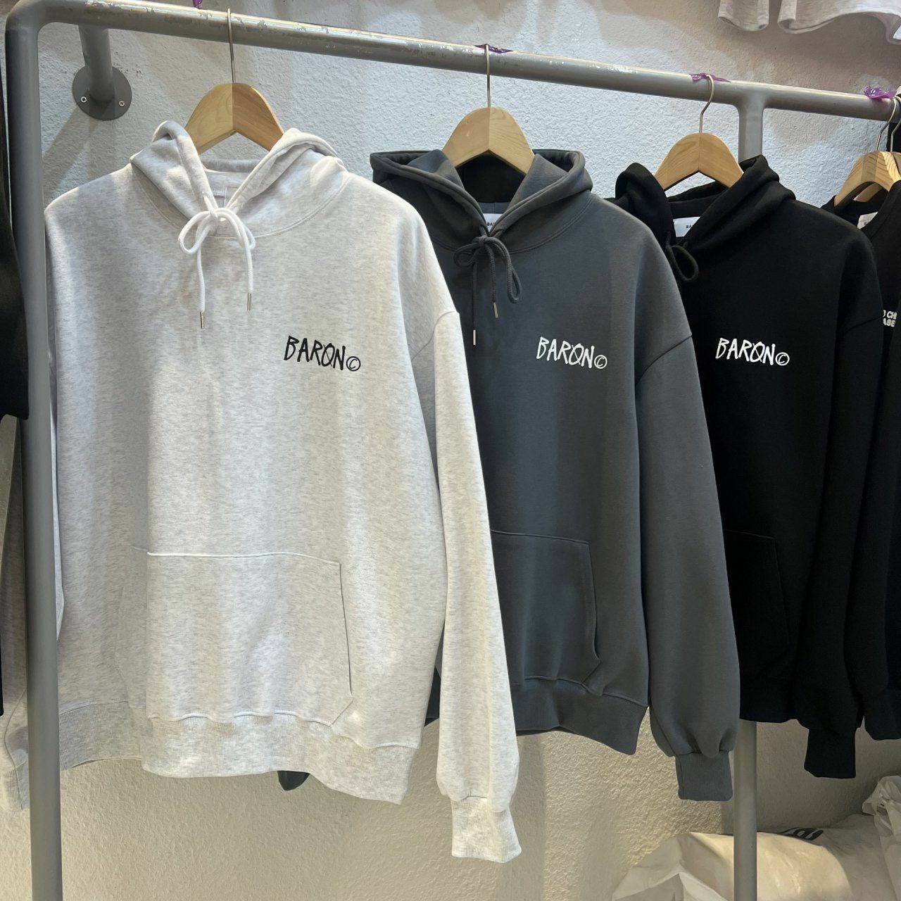 英文字連帽衛衣 BARON-110T