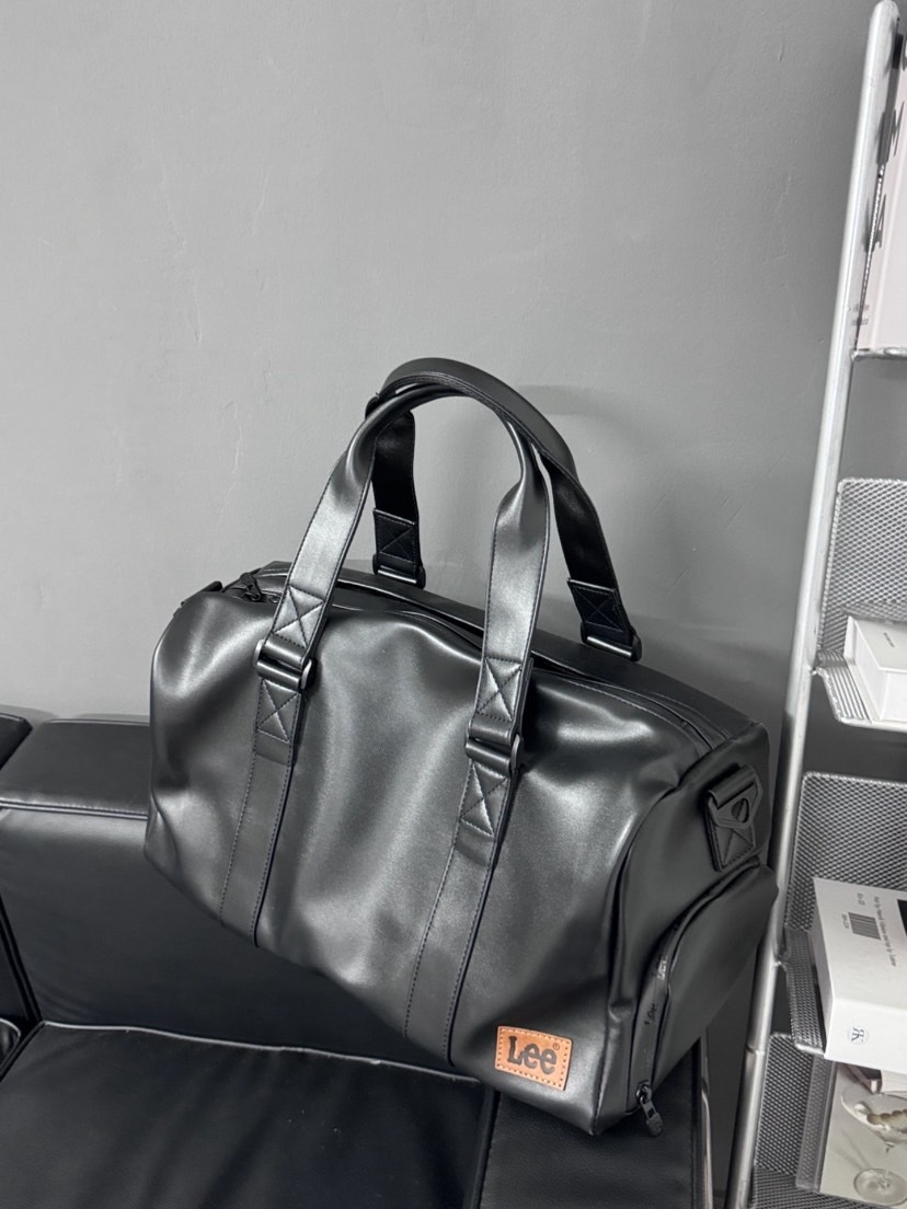 LEE 防潑水 乾濕分離 大容量 皮質行李袋 健身包 LE230033M