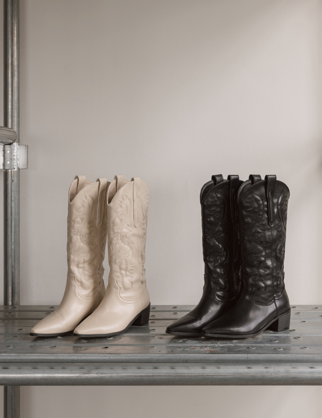 刺繡雕花西部靴（2色）