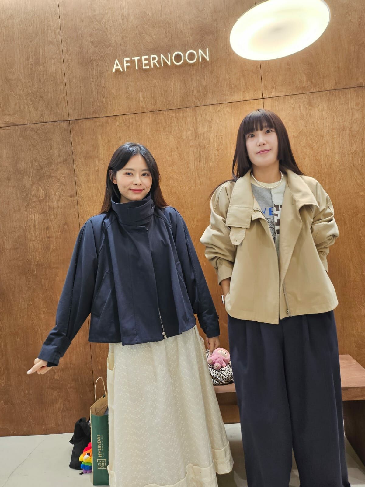 AF3003 初秋必備高領乾濕風褸(短款)