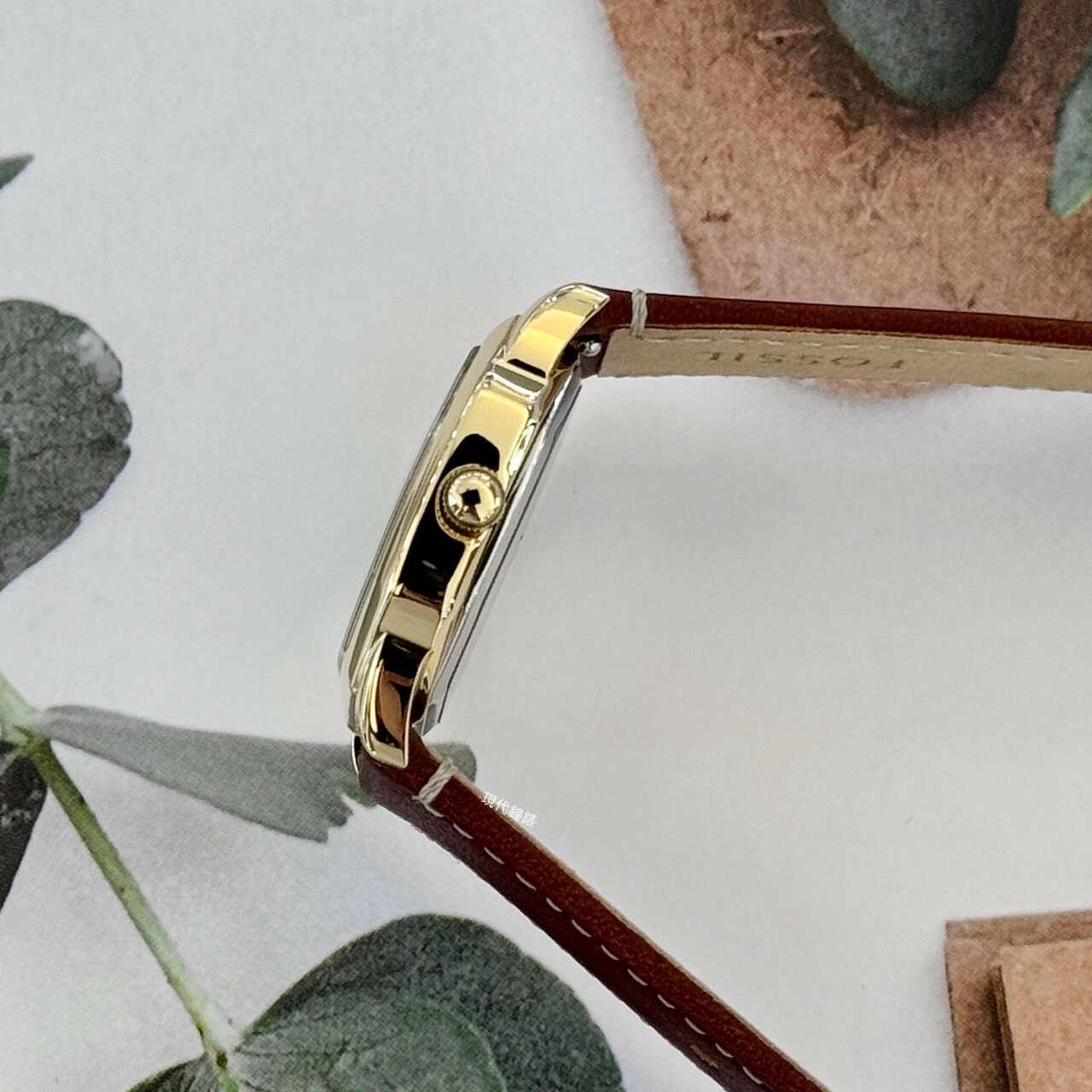 【FOSSIL】 Harlow 復古真皮錶帶女錶ES5364 27mm 現代鐘錶