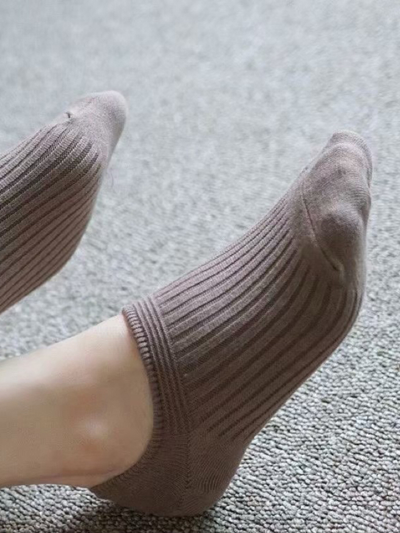 多巴胺色不脫隊的正韓襪 (一組2雙 / 無退換 )