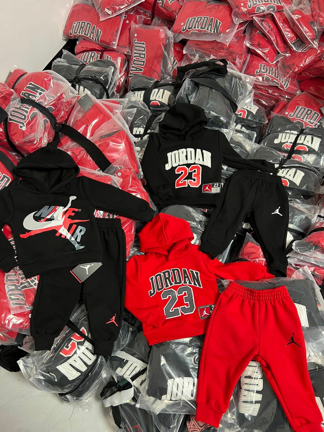 廠單 Jordan加絨套裝
