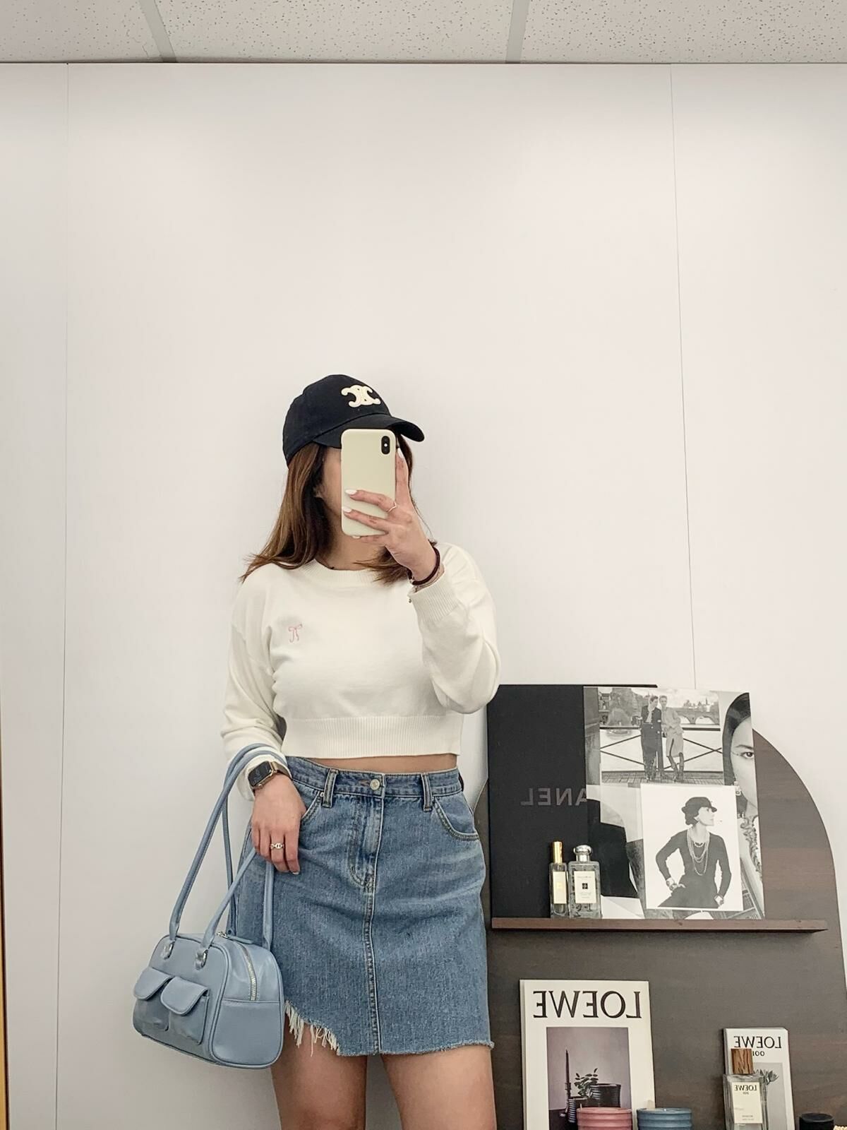 刺繡蝴蝶結短版上衣