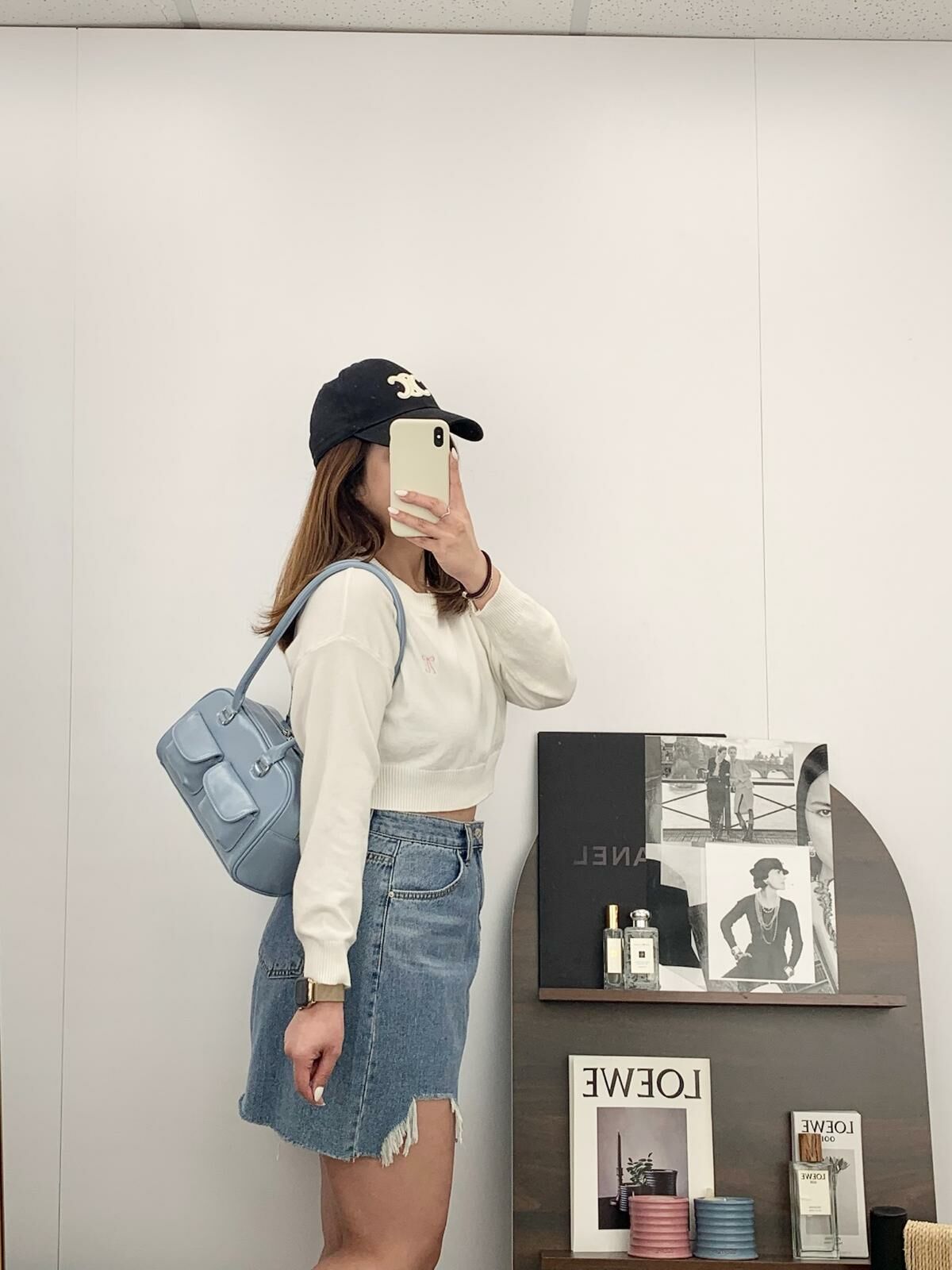 刺繡蝴蝶結短版上衣