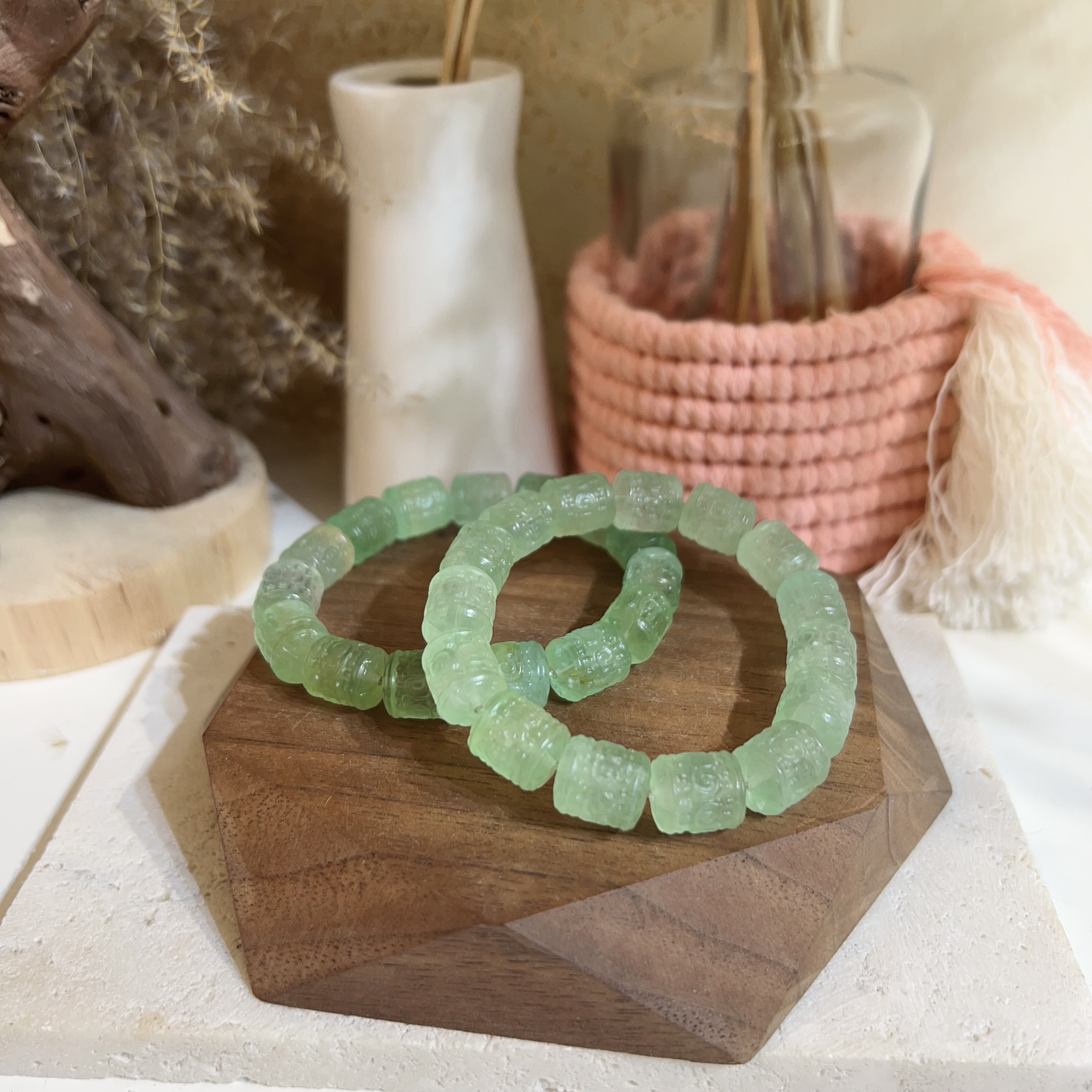 瑩石全桶珠手串 9+mm (綠色)