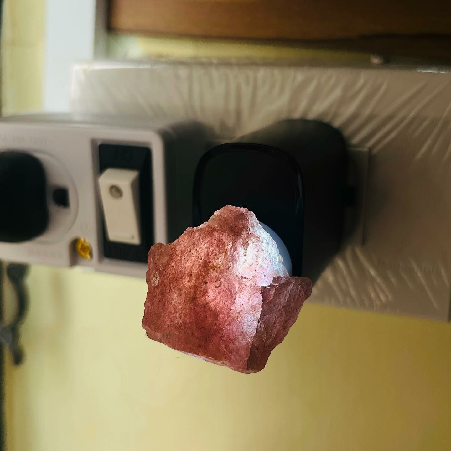 [原石] 草莓晶 原礦 USB燈