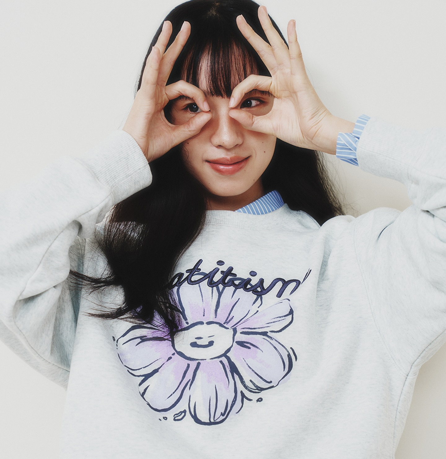 What it isn't｜女裝款 花花 Crop Crewneck ( 4色入 )